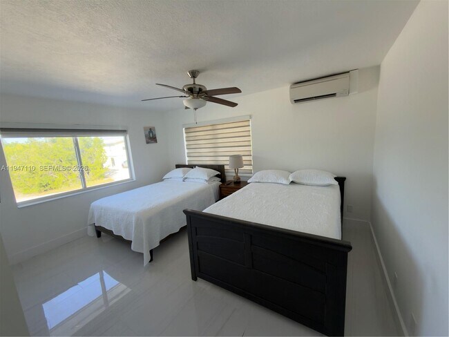 Building Photo - 27346 Martinique Ln