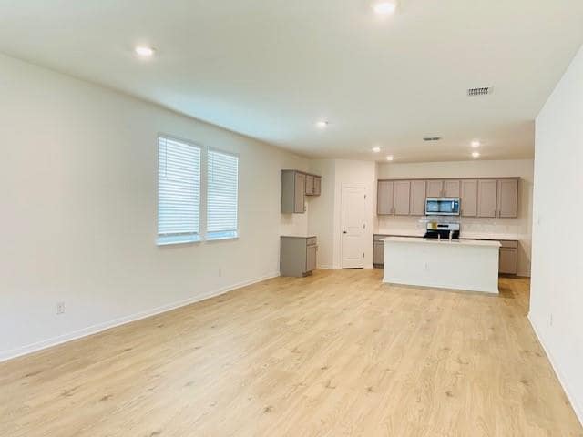 Building Photo - 140 Corral Cv