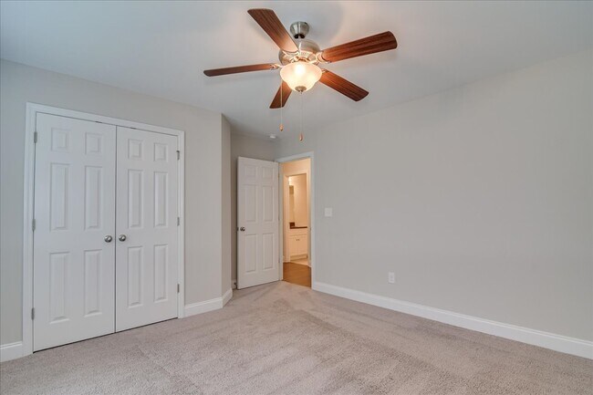 Building Photo - 33 Ashton Pointe Dr
