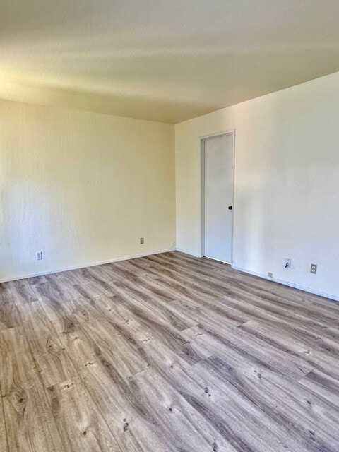 Building Photo - 361 Pantano Cir