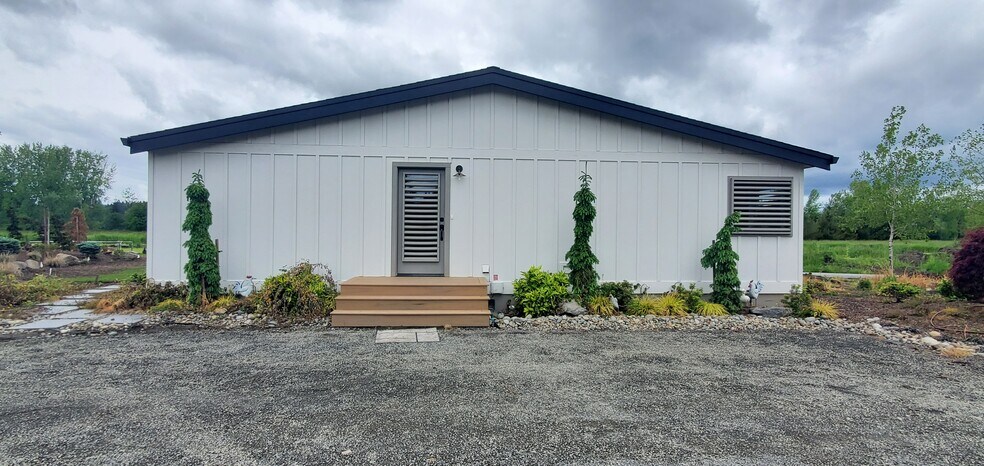 Building Photo - 38100 NE 164th Ave