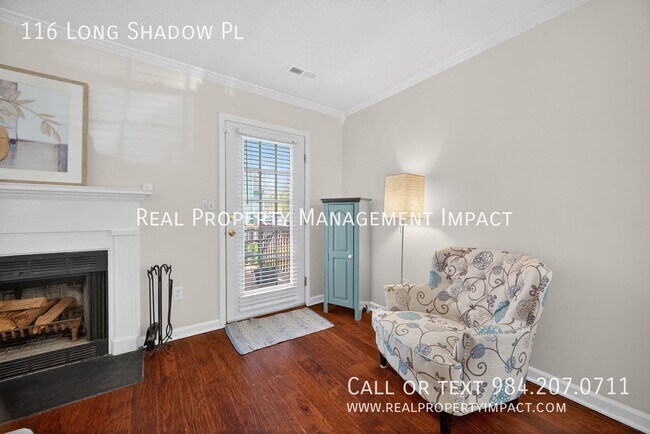 Building Photo - 116 Long Shadow Pl