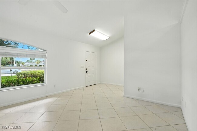 Building Photo - 1301 Piper Blvd