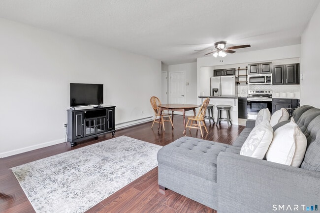 Building Photo - 2980 Madison Ave