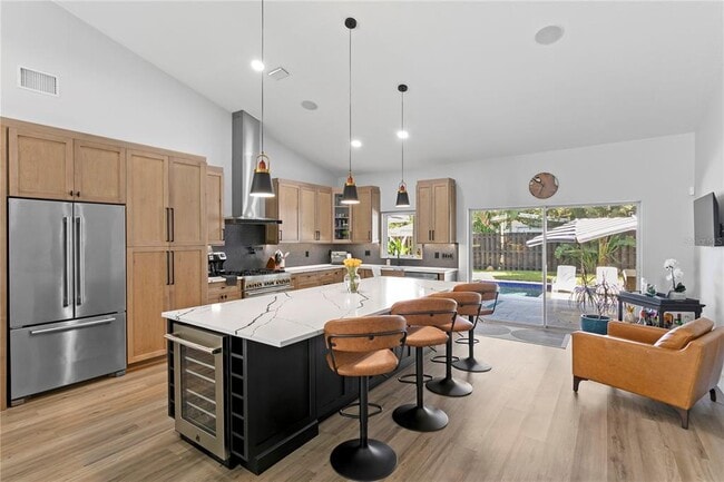 Building Photo - 2107 Branch Hill St