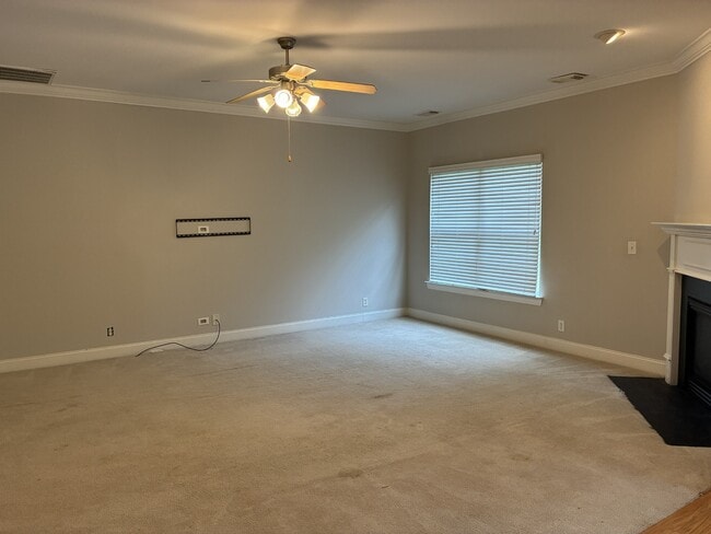 Building Photo - 808 Pisgah Park