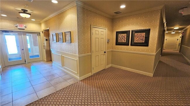 Building Photo - 203 Canter Ct