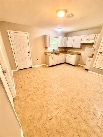 Building Photo - 4417 Pate Dr