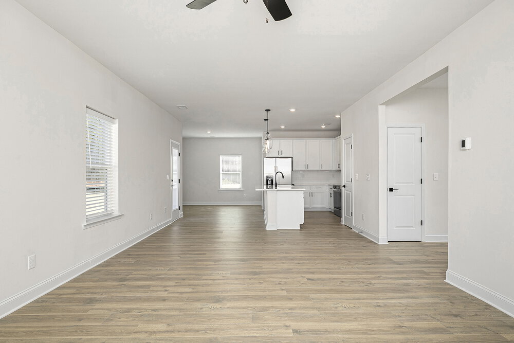 Building Photo - 2 Cantrell Dr