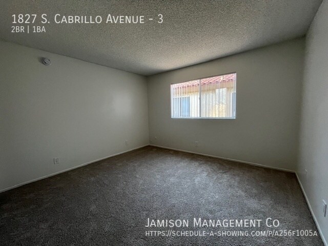 Building Photo - 1827 S Cabrillo Ave