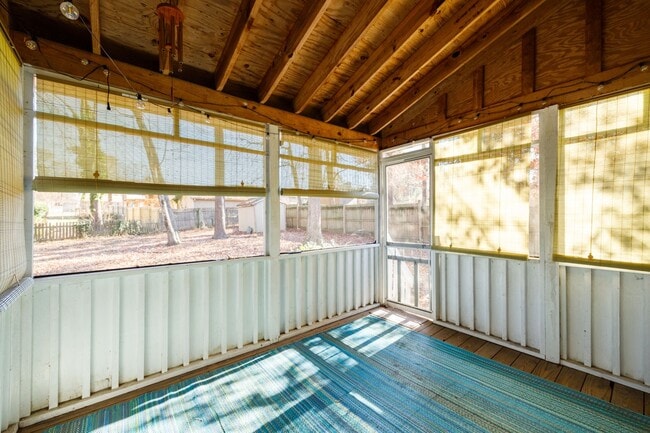 Building Photo - 4 Bedroom Home in Chesterfield County!!!! ***Available Early December***