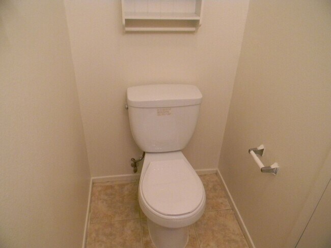 Building Photo - 11166 Pondfield Ct