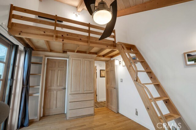 Building Photo - 6305 Crebs Ave