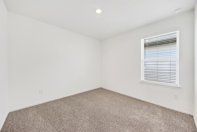 Building Photo - 3710 Marino Mile Dr