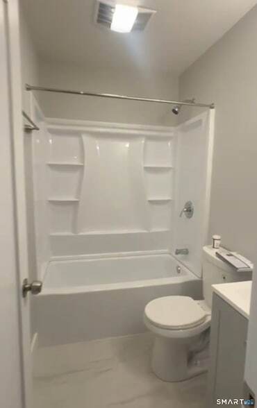 Building Photo - 980 Hancock Ave