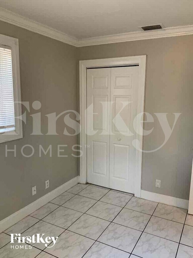 Building Photo - 630 NW 67th Terrace