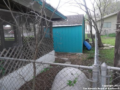 Building Photo - 209 Brenda Dr