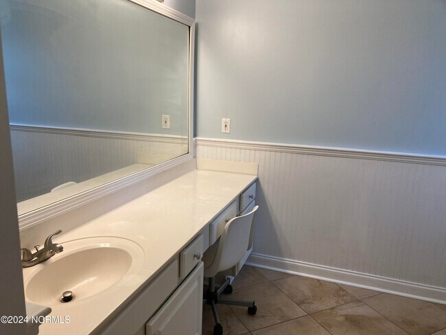 Building Photo - 2310 Wildberry Ct