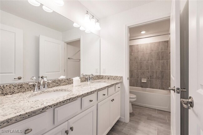 Building Photo - 14599 Cantabria Dr