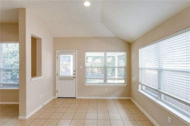 Building Photo - 205 Wigeon Cove