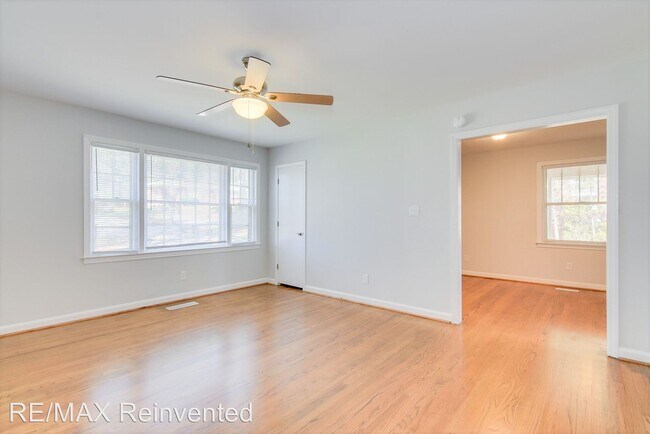 Building Photo - 2 br, 1 bath House - 1752 Wycliffe