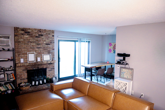 Building Photo - 1006 Westbrooke Way