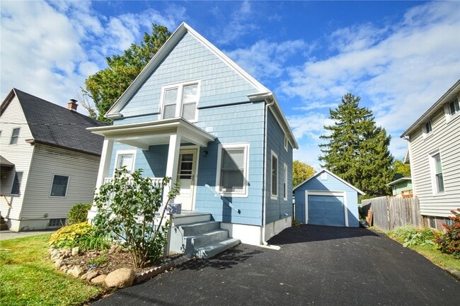 Building Photo - 144 Parce Ave