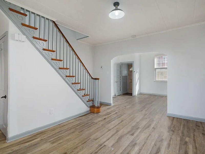 Building Photo - 3194 Almond St