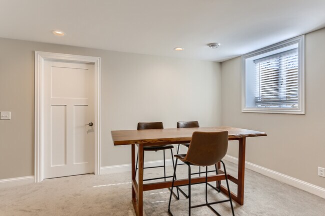 Building Photo - 18215 19th Ave N