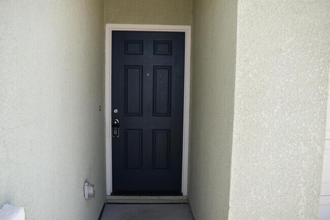 Building Photo - 4208 Candle Ct