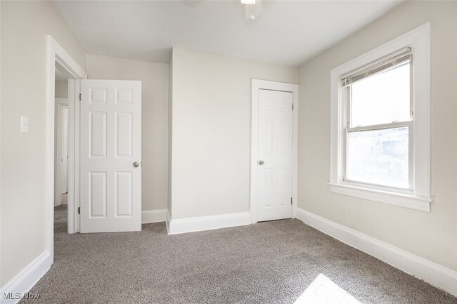 Building Photo - 13621 Cranwood Dr