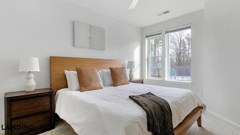 Building Photo - 2110 Birkhall St