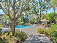 Pool and Jacuzzi - 26412 Vicente Lugo