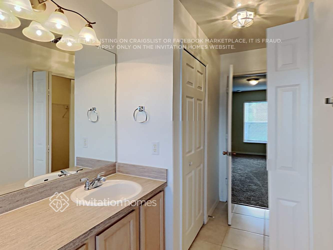 Building Photo - 2983 Foxboro Cir