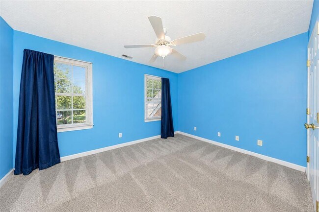 Building Photo - 3948 Penzance Pl