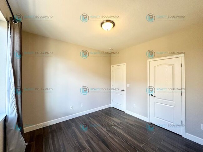 Building Photo - $2000.00 Off of Your Move-In Costs! Stunni...