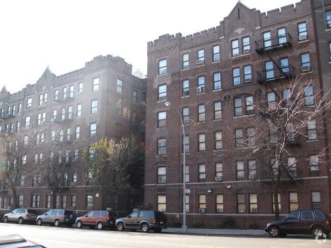 Building Photo - 196 Rockaway Pky
