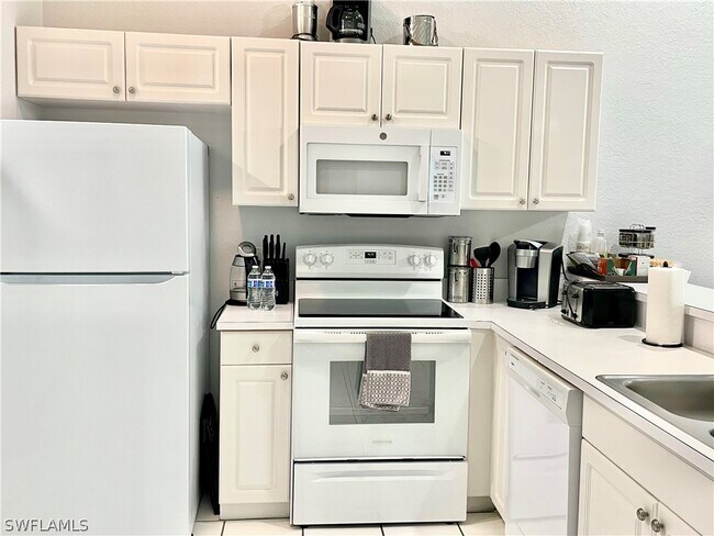 Building Photo - 7870 Mahogany Run Ln