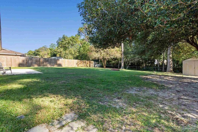 Building Photo - 10663 Silver Creek Dr