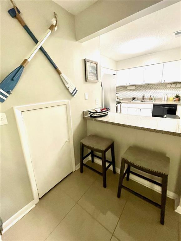 Building Photo - 850 Mallery St