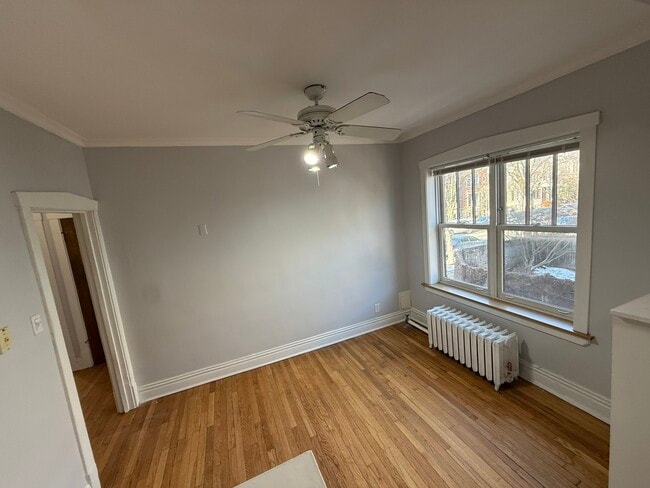 Building Photo - 2611 N Dayton St