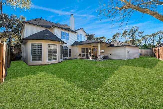 Building Photo - 22010 Castlewind Ct