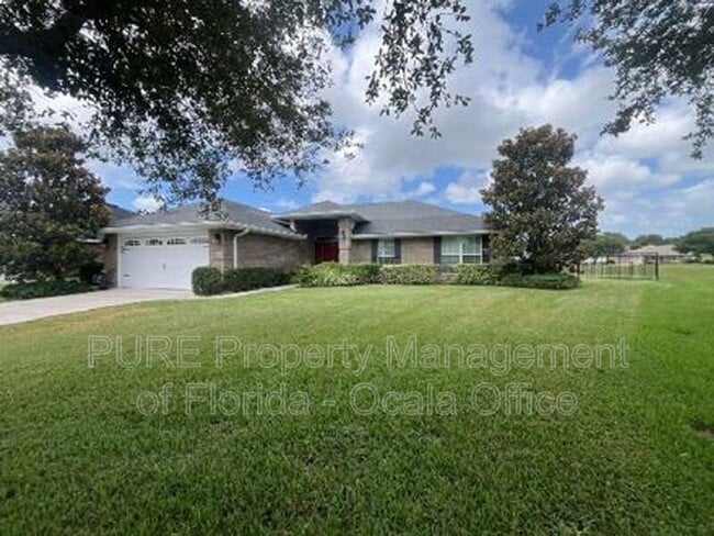 Building Photo - 6330 SW 48th Ave