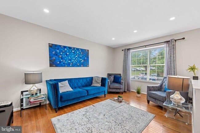 Building Photo - 15226 Wentwood Ln
