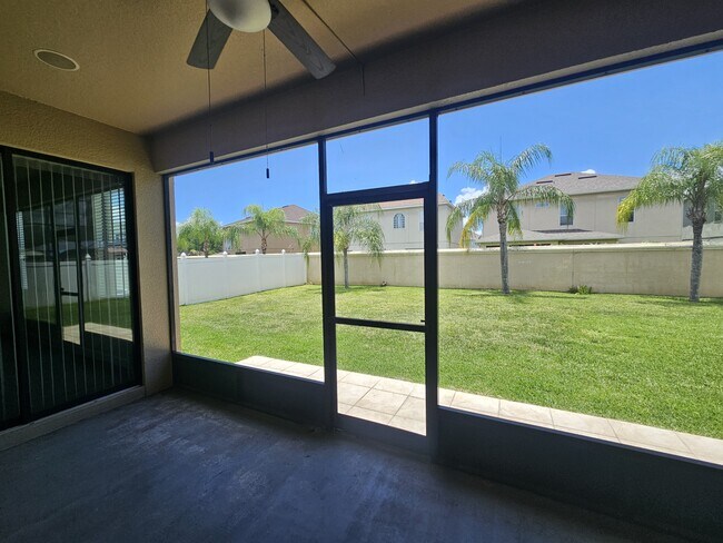 Building Photo - 2718 Atherton Dr