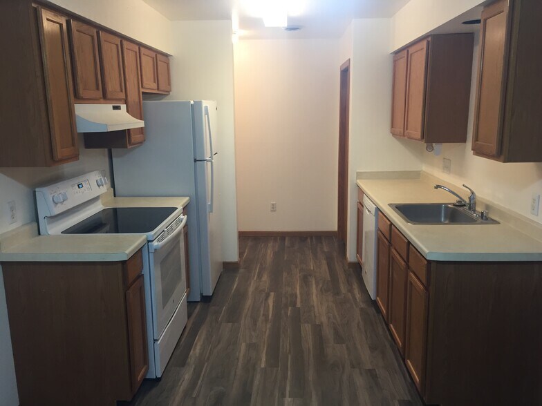 Building Photo - 517 Trail Side Dr