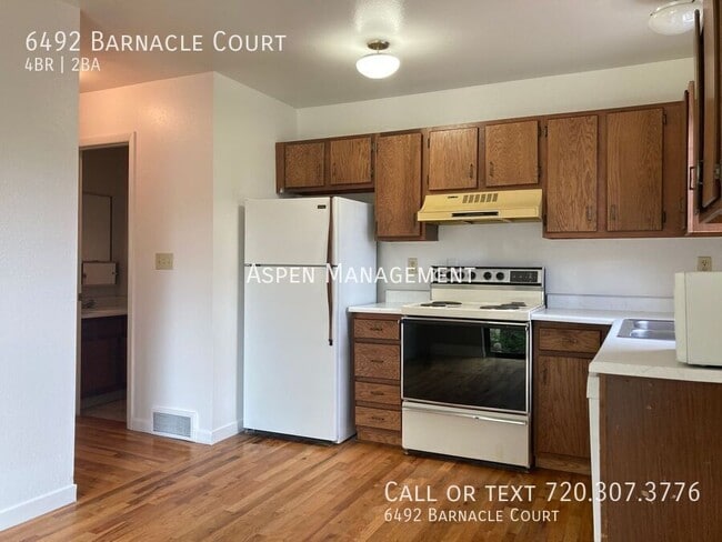 Building Photo - 6492 Barnacle Ct