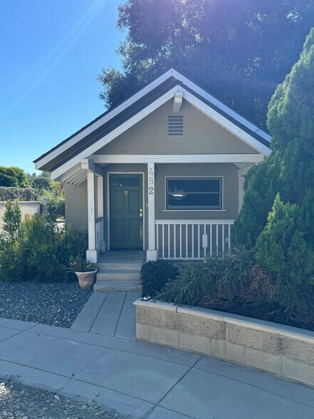 Primary Photo - 482 W Hammond St