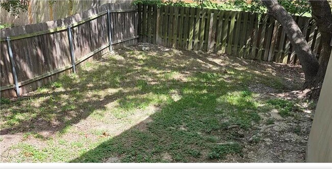 Building Photo - 375 Fantail Loop