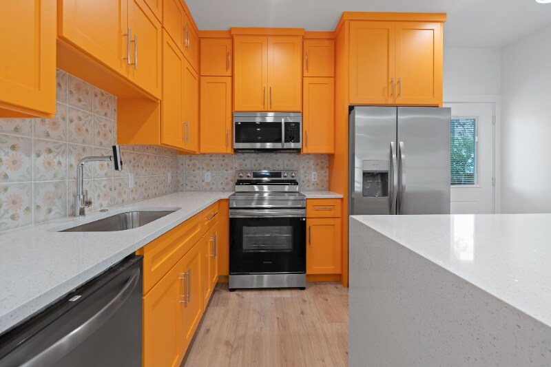Building Photo - 124 S Mockingbird Cir